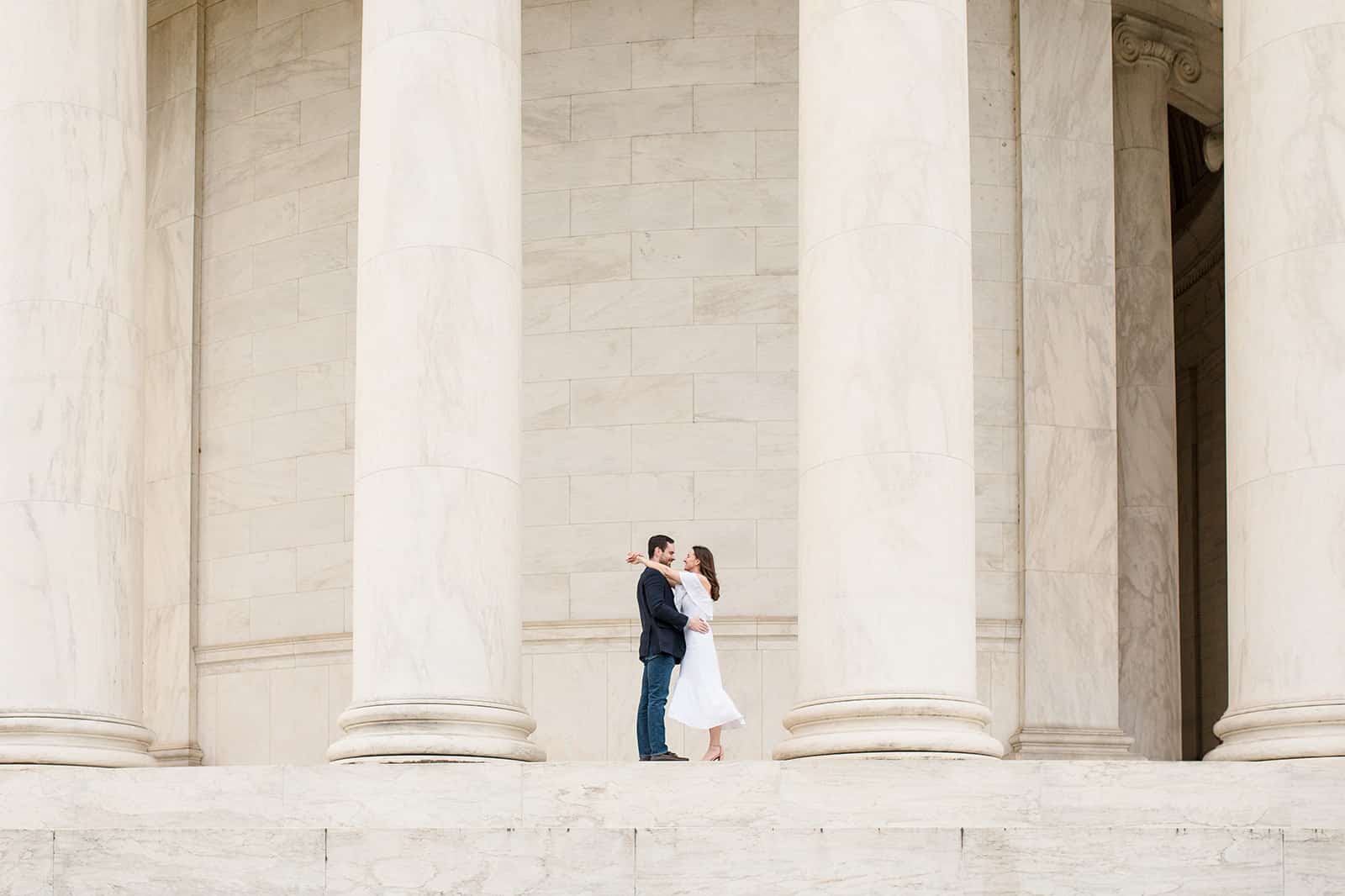 What To Wear To Your Engagement Session
